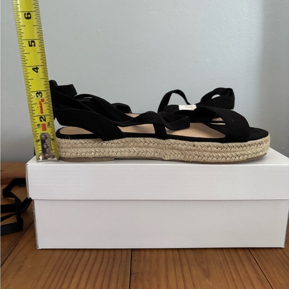 PrettyLittleThing Black Espadrille Flats Wrap-Around Tie Shoes Size 7 New - Picture 6 of 10
